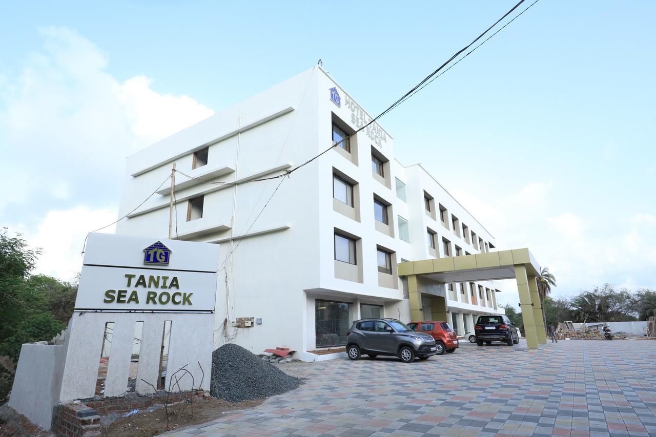 Hotel Tania Searock Daman Esterno foto